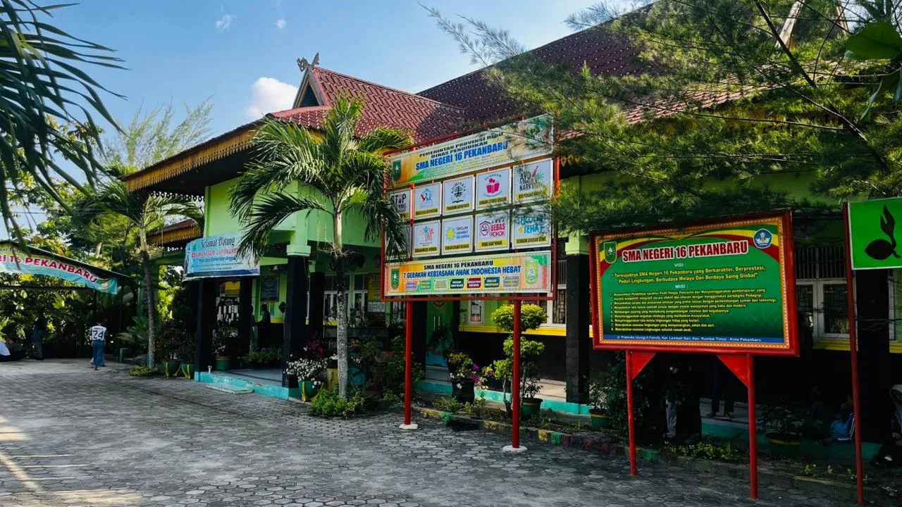 Selamat Datang Di SMAN 16 Pekanbaru